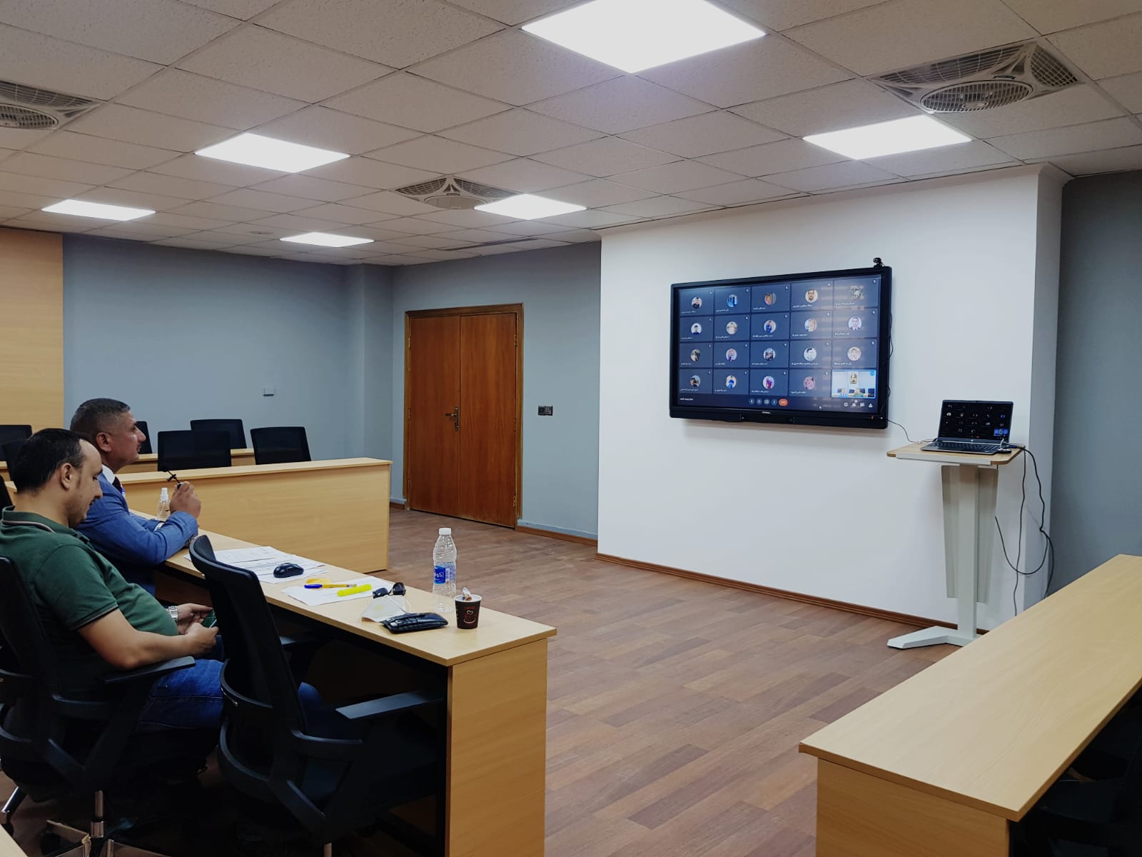 كلية الهندسة تعلن عن إنتهاء الإمتحانات النهائية الحضورية والإلكترونية