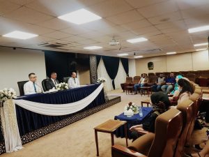 السيد عميد كلية الهندسة يلتقي بطلبة الدراسات العليا (الماجستير )